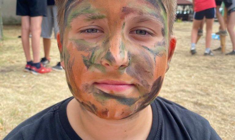 Młłody Komandosa - Mrzeżyno - kolonie dla dzieci www.roza.pl