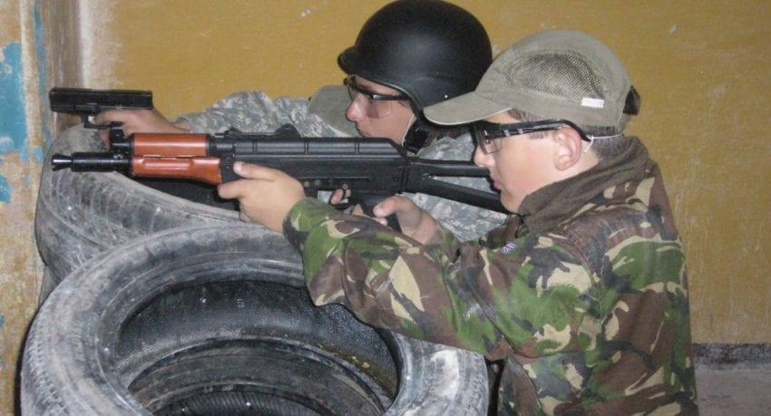 obóz militarny uczestnicy