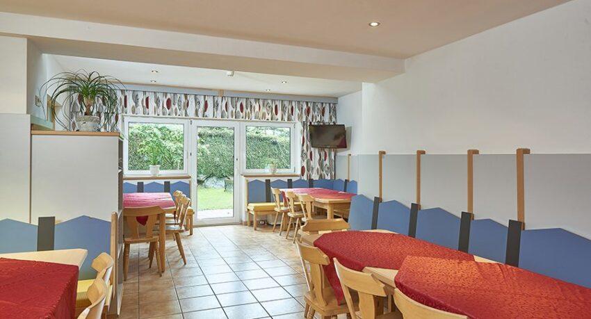 stołówka obóz narciarski w Austrii