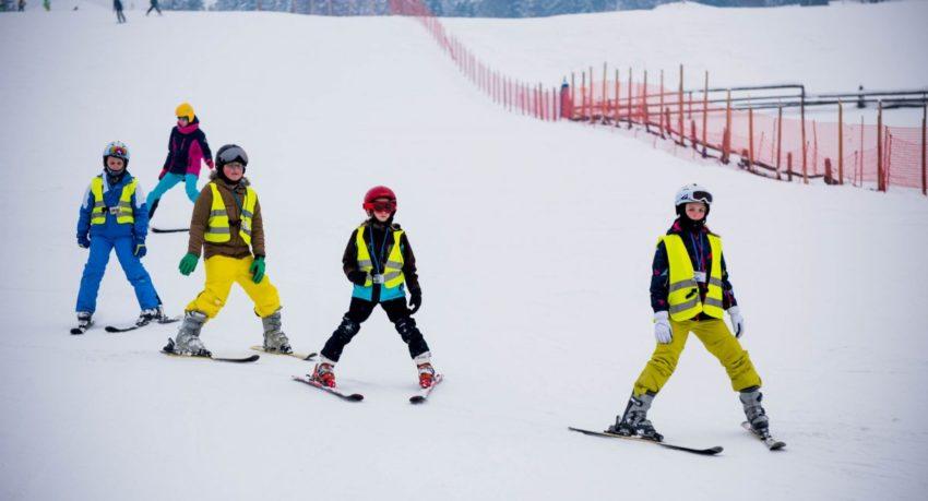 Zimowisko narciarskie Małe Ciche na stoku