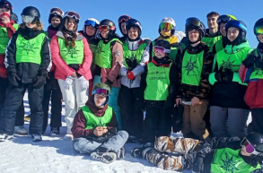 Uczestnicy obozu narciarskiego Włochy